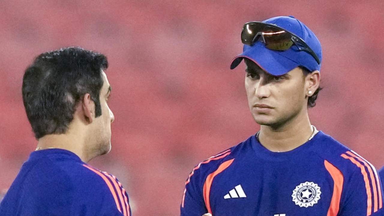 Abhishek Sharma talking with Gautam Gambhir during T20 World Cup practice session
