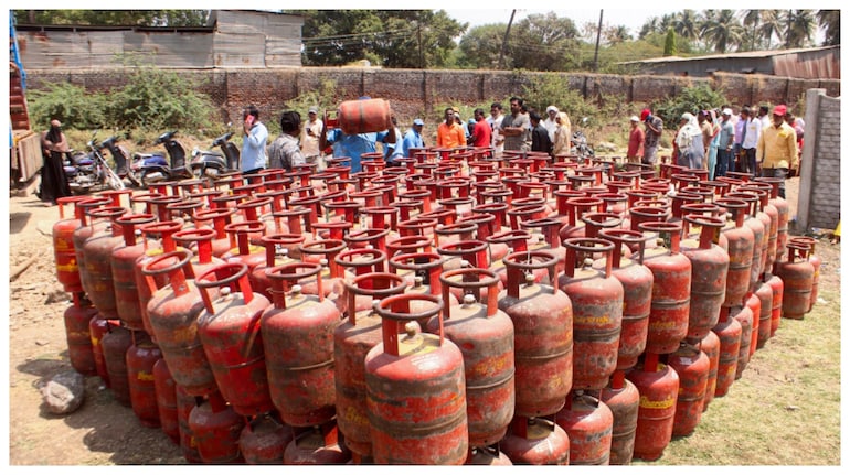 lpg cylinder png gas new rule india
