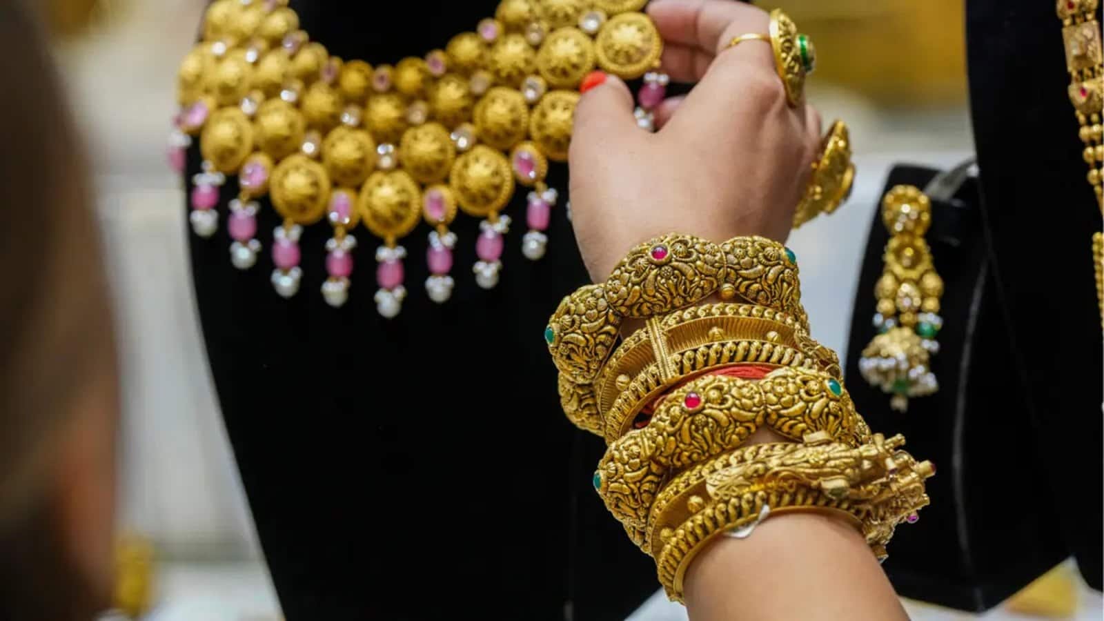 gold price india 28 march update