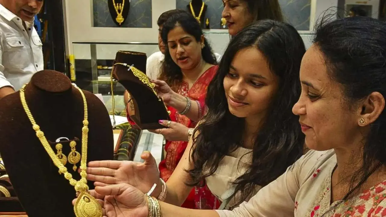 gold and silver price increase india april 2026