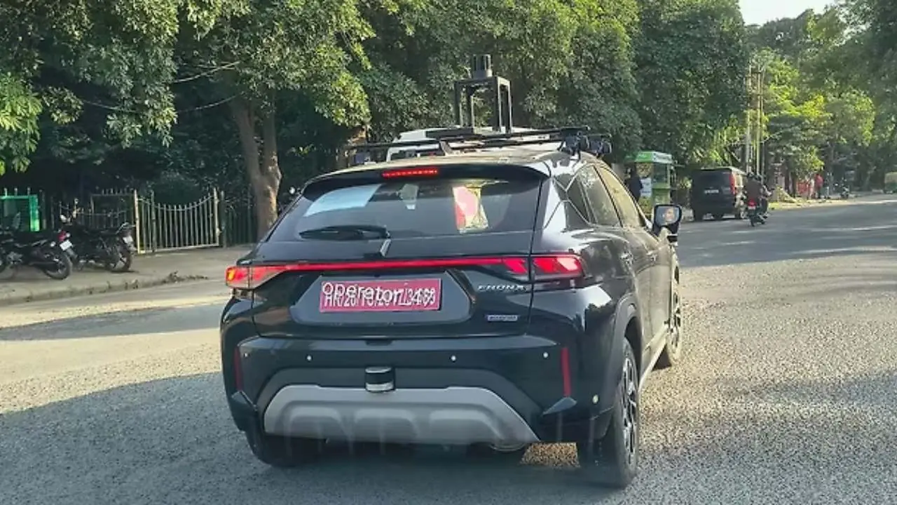 maruti fronx hybrid suv testing india