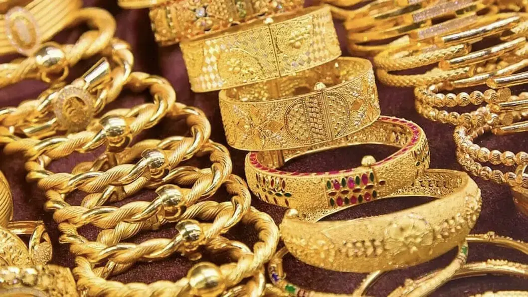 Gold price drop India April 2026 jewelry market
